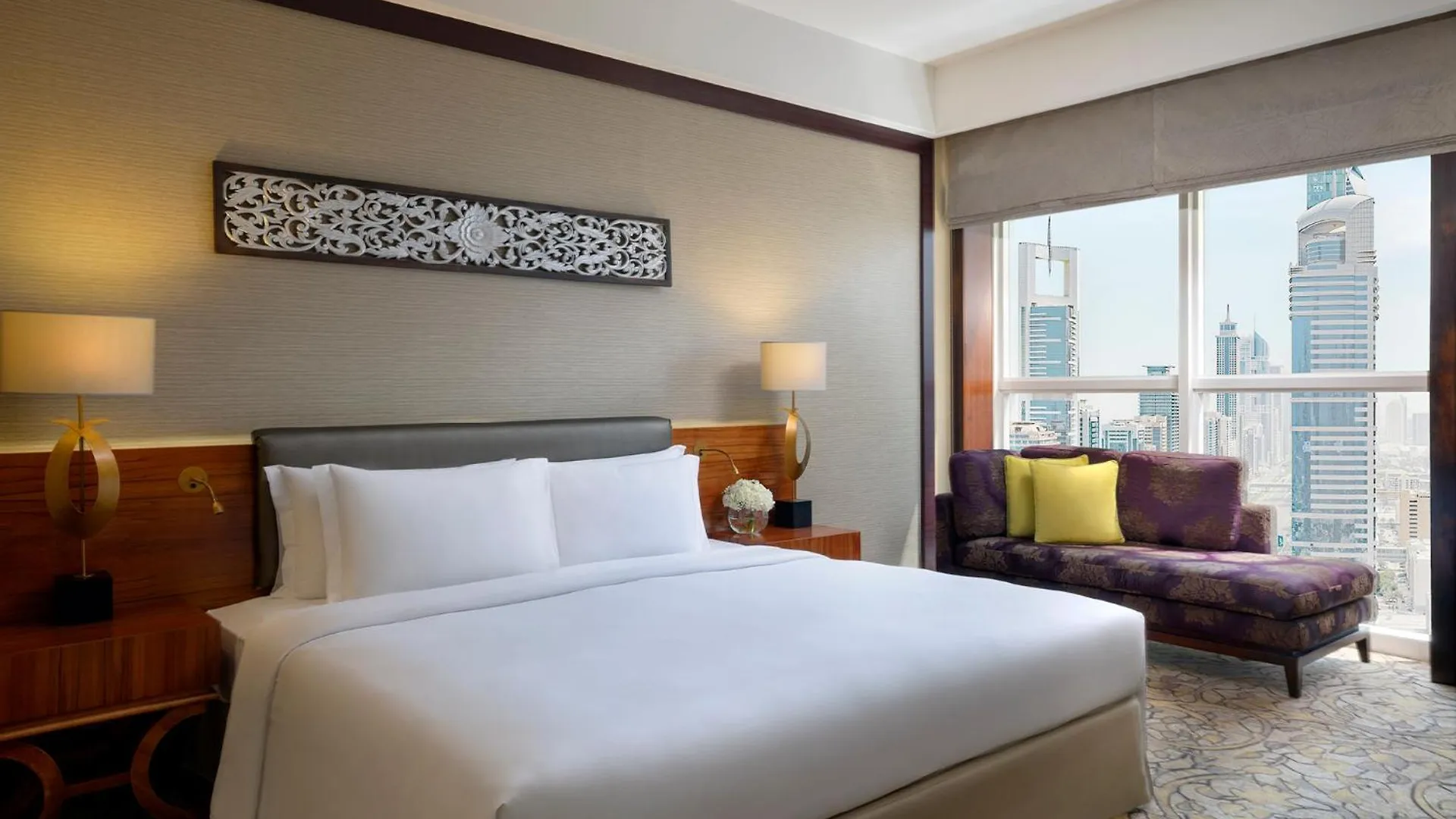 Dusit Thani Dubai Hotel 5*,  Egyesült Arab Emírségek