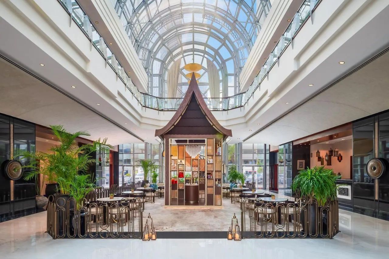 Dusit Thani Dubai Hotel