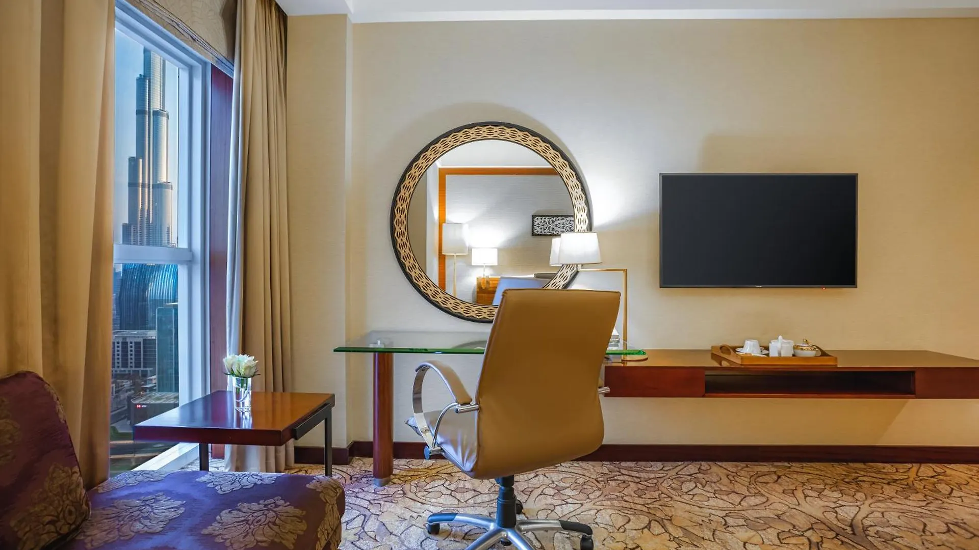 Dusit Thani Dubai Hotel